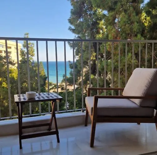 Polo 5e Jacaranda * Marbella