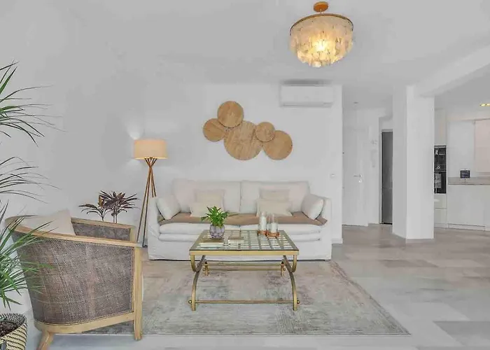 Polo 5e Jacaranda Marbella