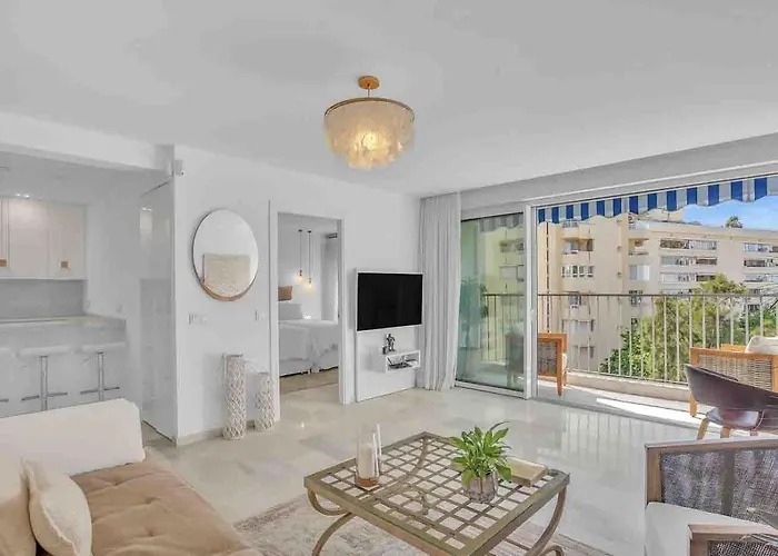 Polo 5e Jacaranda Apartman