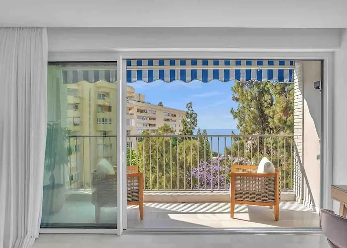 Polo 5e Jacaranda ماربيا